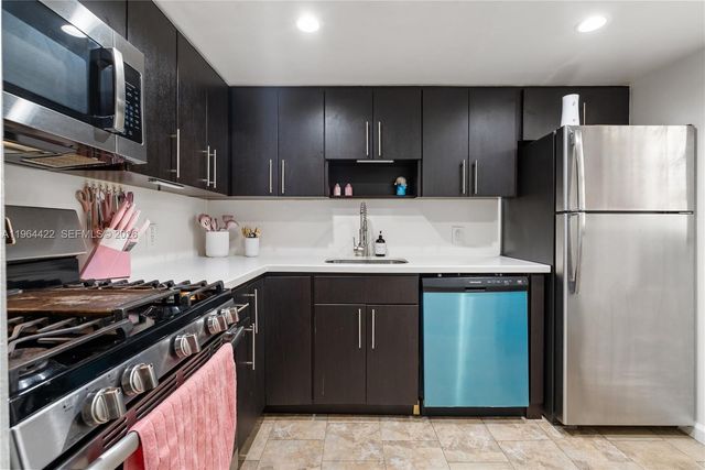 1615 Meridian Ave 202, Miami Beach, FL 33139