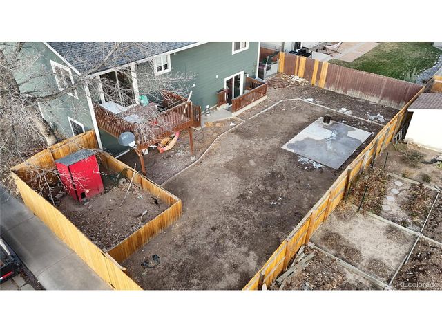 3913 Lincoln Ct, Wellington, CO 80549