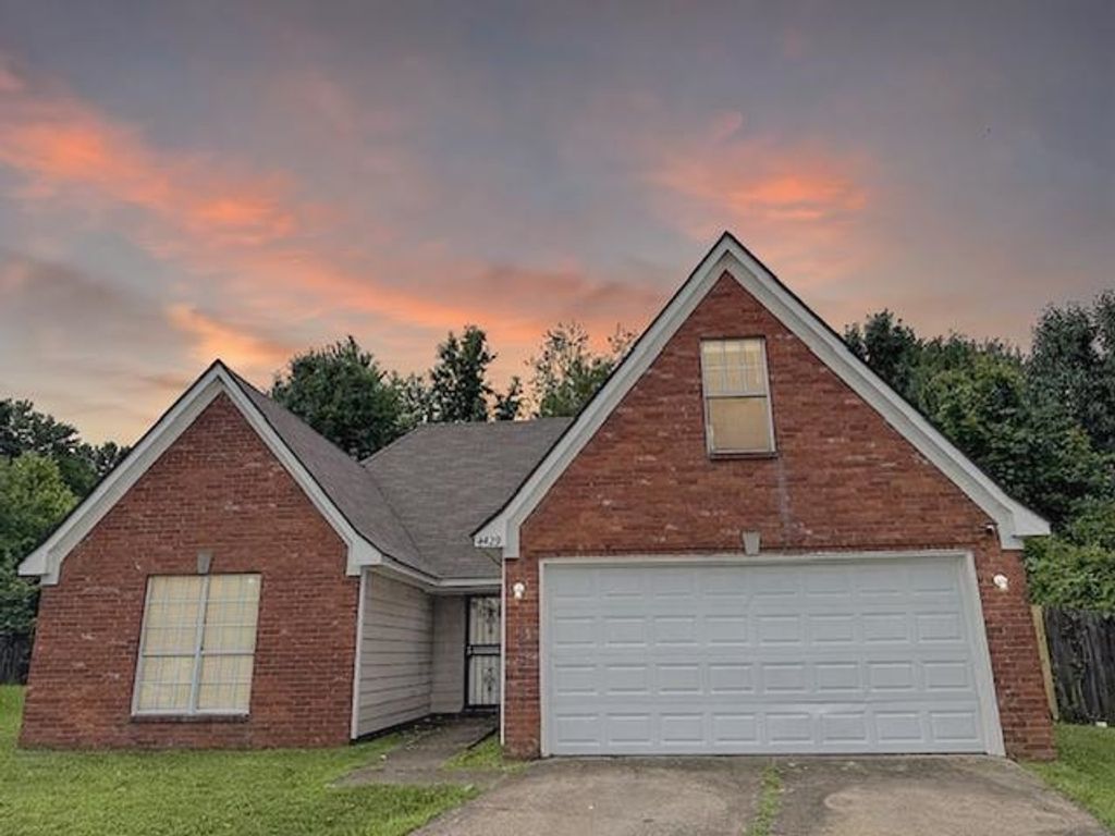 4429 S CEDAR BARK CV, Unincorporated, TN 38128