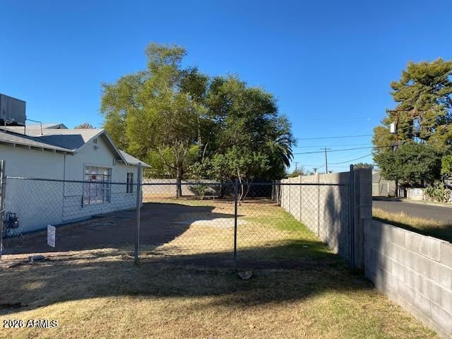 2642 N 31ST Street, Phoenix, AZ 85008