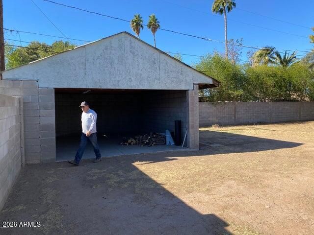 2642 N 31ST Street, Phoenix, AZ 85008