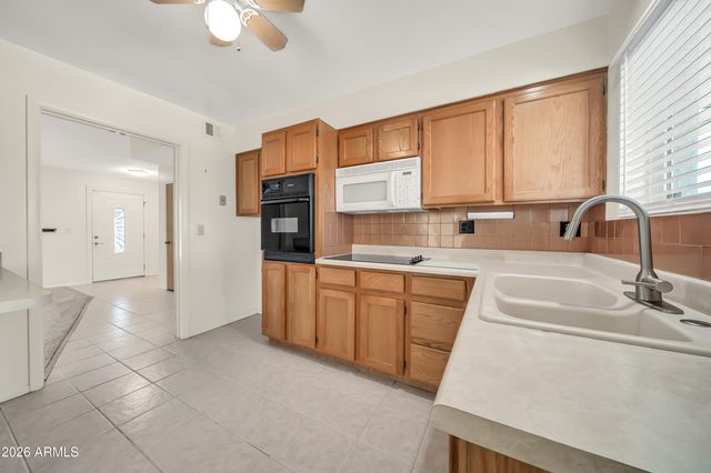 11007 N 109TH Avenue, Sun City, AZ 85351