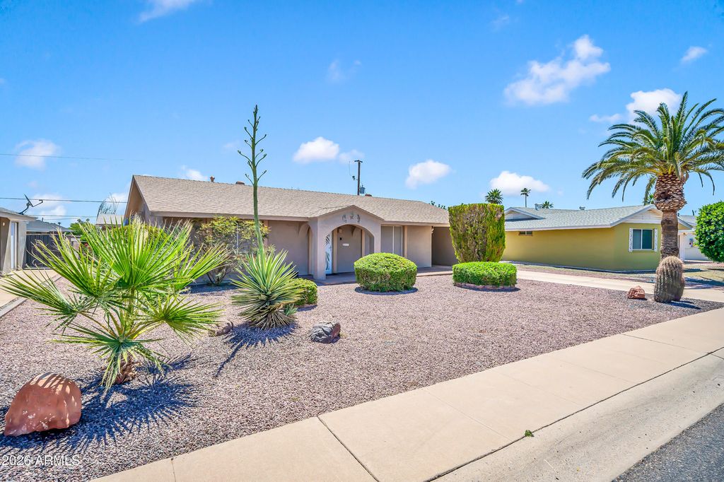 11007 N 109TH Avenue, Sun City, AZ 85351 — photo 2