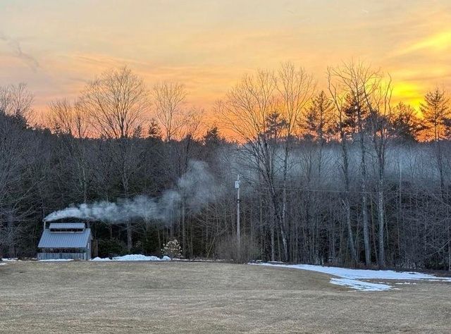 192 Apple Hill Road, Sullivan, NH 03445