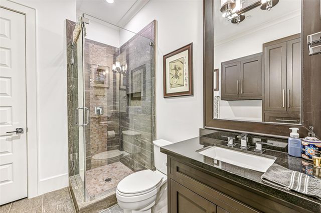 503 W Clay Street, Houston, TX 77019