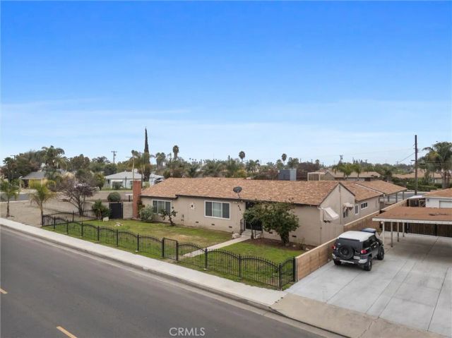 838 20th, Delano, CA 93215
