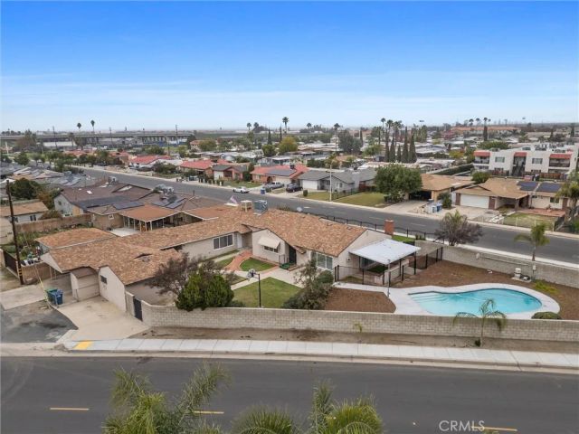 838 20th, Delano, CA 93215