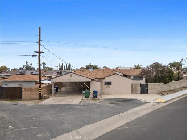 838 20th, Delano, CA 93215
