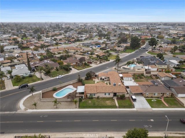838 20th, Delano, CA 93215
