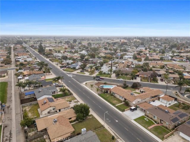 838 20th, Delano, CA 93215