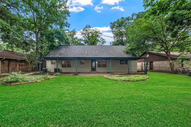 1013 Stevens Avenue, Conroe, TX 77301
