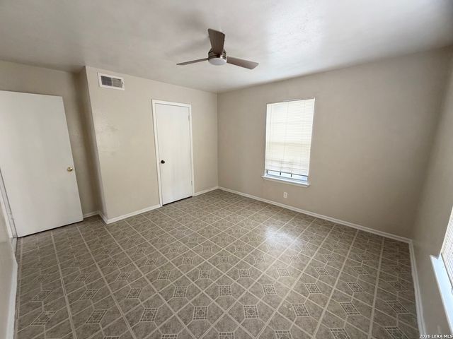 115 Victor St Apt 1, San Antonio, TX 78209