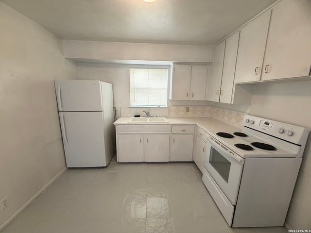 115 Victor St Apt 1, San Antonio, TX 78209