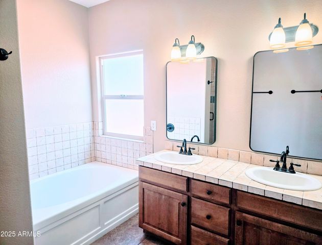 2678 KNOLLRIDGE Drive, Sierra Vista, AZ 85650