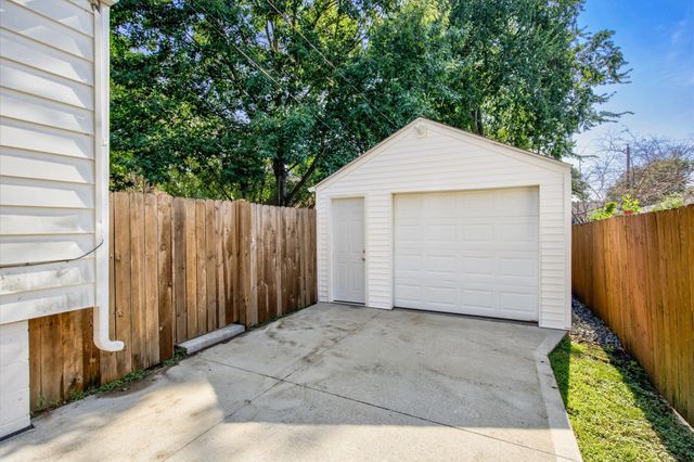 537 11th Street, West Des Moines, IA 50265