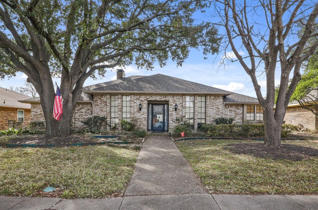 9738 Windham Drive, Dallas, TX 75243