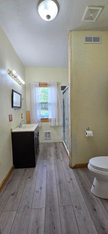 502 South Maple Street, Buffalo, MO 65622