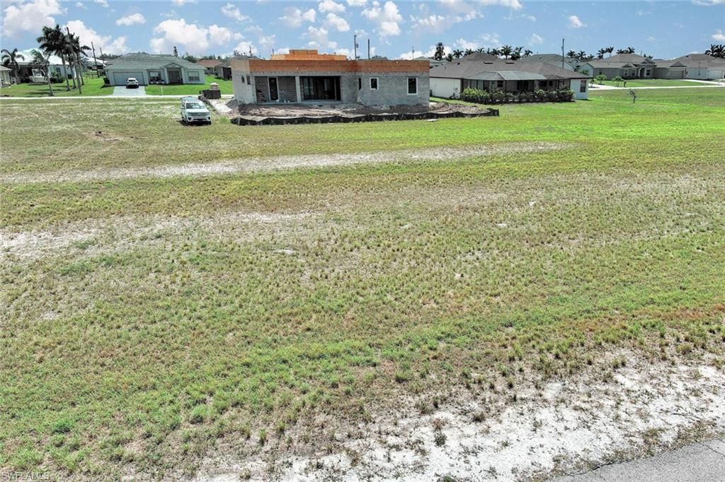 1037 NW 37th PL, CAPE CORAL, FL 33993 — photo 3