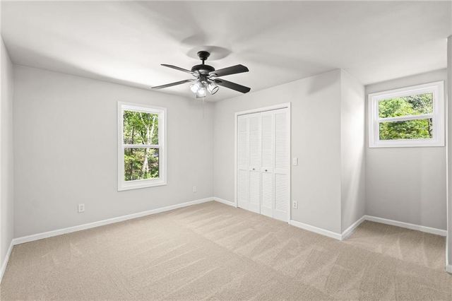 217 Holly Creek Way, Woodstock, GA 30188