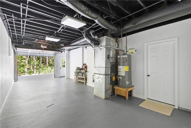 217 Holly Creek Way, Woodstock, GA 30188