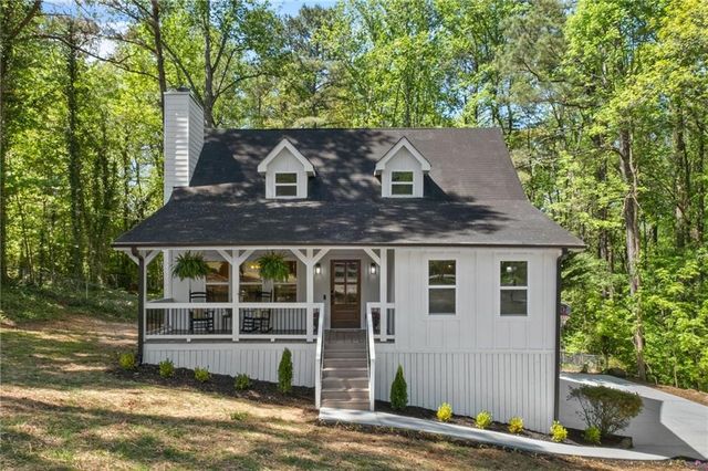 217 Holly Creek Way, Woodstock, GA 30188