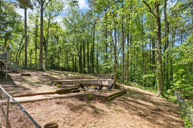 217 Holly Creek Way, Woodstock, GA 30188