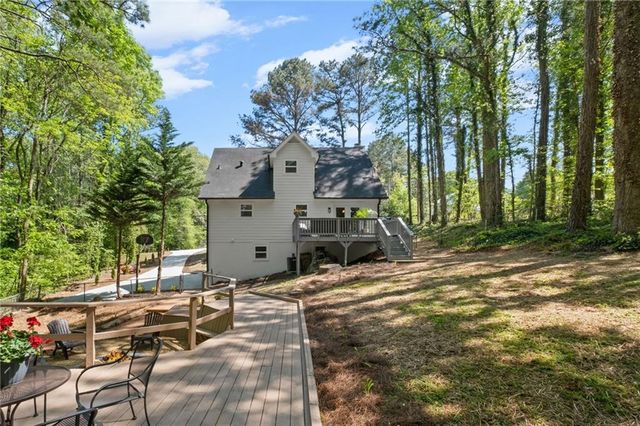 217 Holly Creek Way, Woodstock, GA 30188