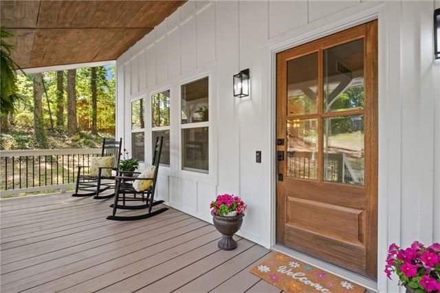 217 Holly Creek Way, Woodstock, GA 30188