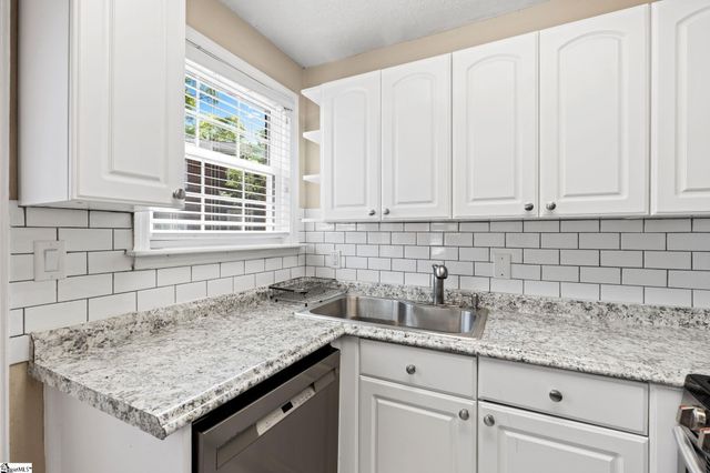 100 Lewis Drive Unit 8C, Greenville, SC 29605