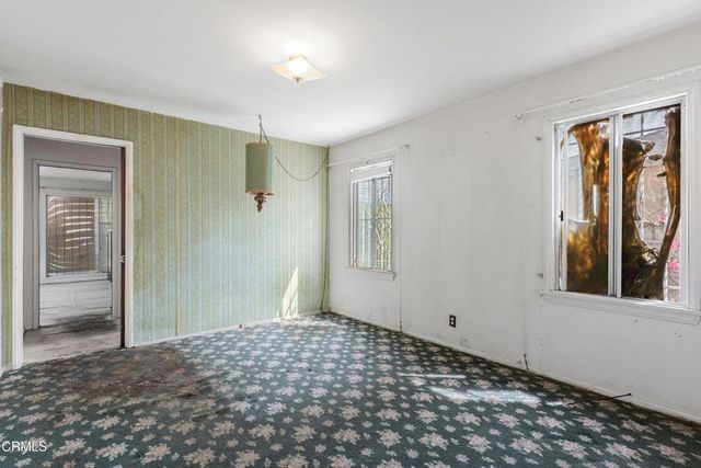 13200 San Pedro Street, Los Angeles, CA 90061
