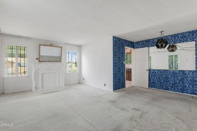 13200 San Pedro Street, Los Angeles, CA 90061