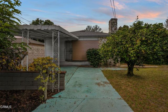 13200 San Pedro Street, Los Angeles, CA 90061