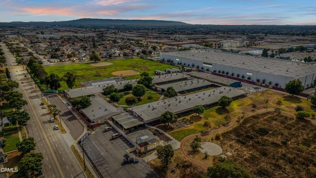 13200 San Pedro Street, Los Angeles, CA 90061