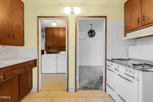 13200 San Pedro Street, Los Angeles, CA 90061