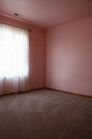 379 Reston Circle, Romeoville, IL 60446