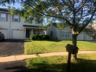 379 Reston Circle, Romeoville, IL 60446