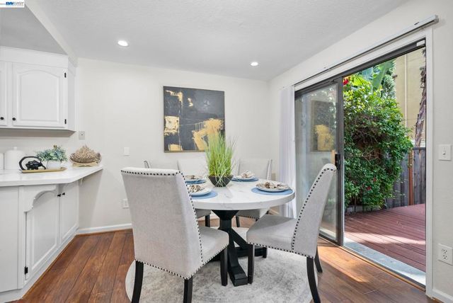 18 Gazania Ter, Fremont, CA 94536