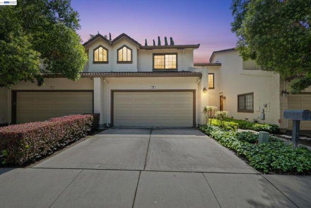 18 Gazania Ter, Fremont, CA 94536