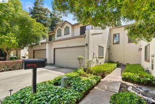 18 Gazania Ter, Fremont, CA 94536
