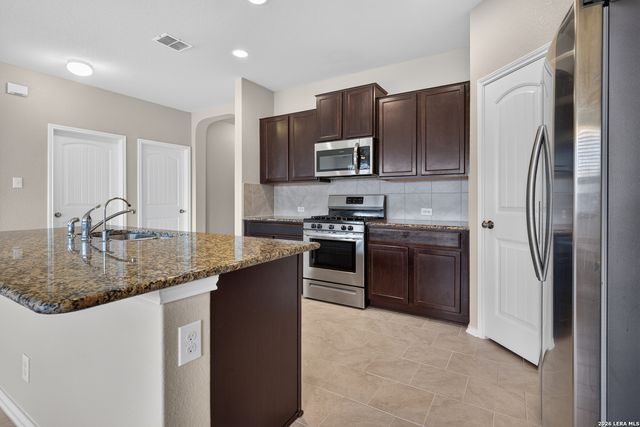 515 Sage Thrasher, San Antonio, TX 78253