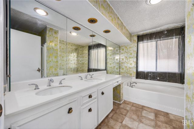 8536 Kern Canyon Road 58, Bakersfield, CA 93306