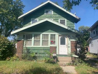 1253 Diamond Avenue, South Bend, IN 46628