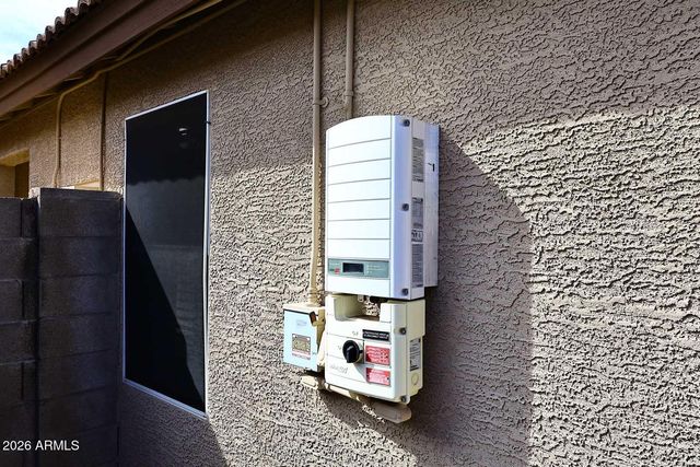 8212 W BEHREND Drive, Peoria, AZ 85382