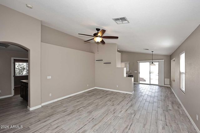 8212 W BEHREND Drive, Peoria, AZ 85382