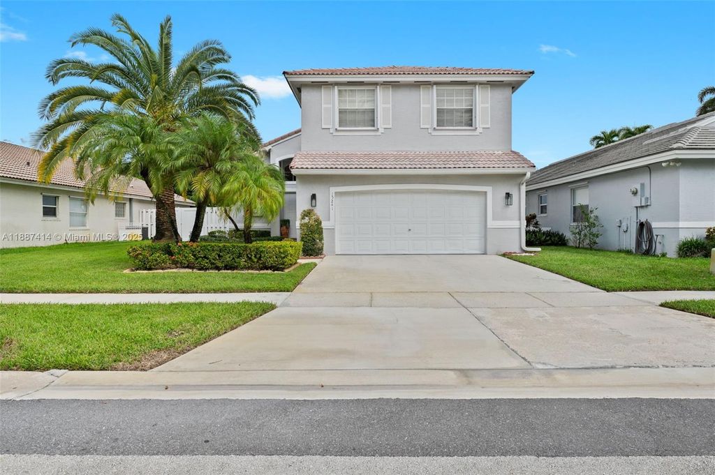 15241 SW 51st St, Miramar, FL 33027