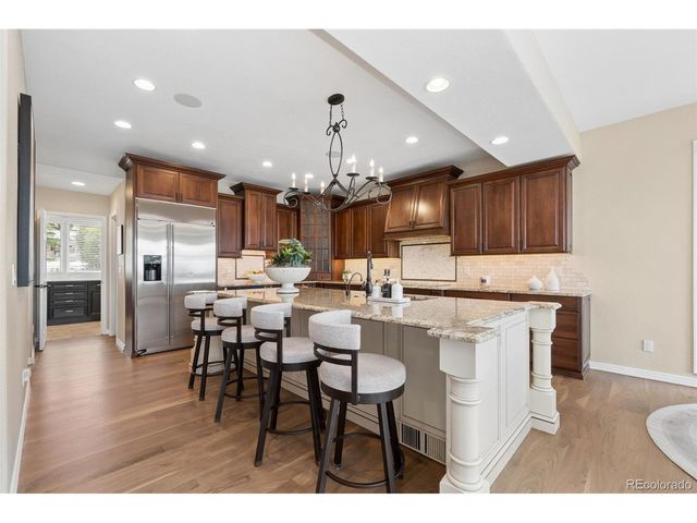 8571 Colonial Dr, Lone Tree, CO 80124