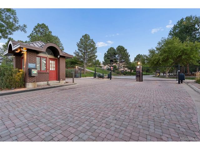 8571 Colonial Dr, Lone Tree, CO 80124