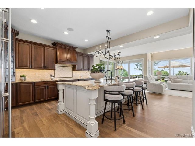 8571 Colonial Dr, Lone Tree, CO 80124