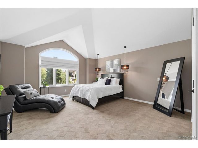 8571 Colonial Dr, Lone Tree, CO 80124