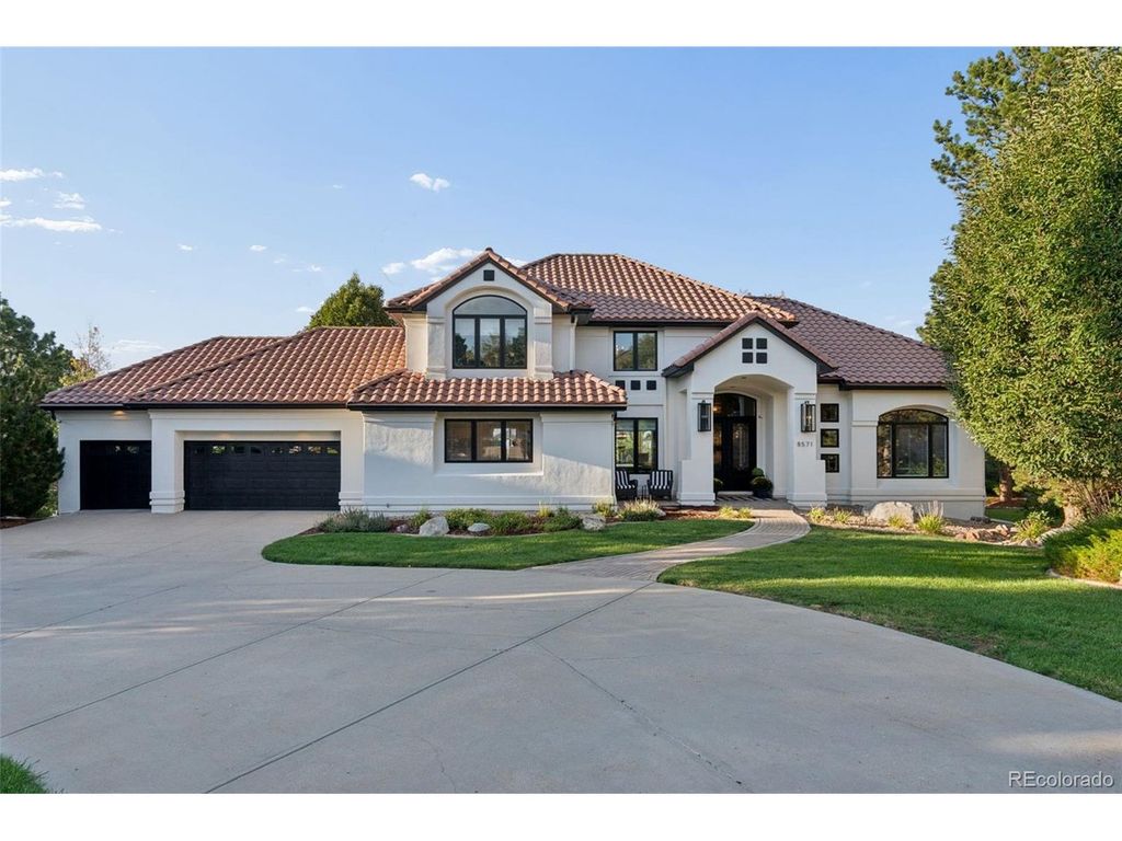 8571 Colonial Dr, Lone Tree, CO 80124